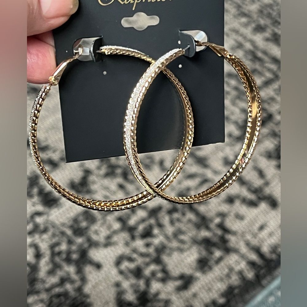 Gold-Tone Rhinestones Hoop Earrings